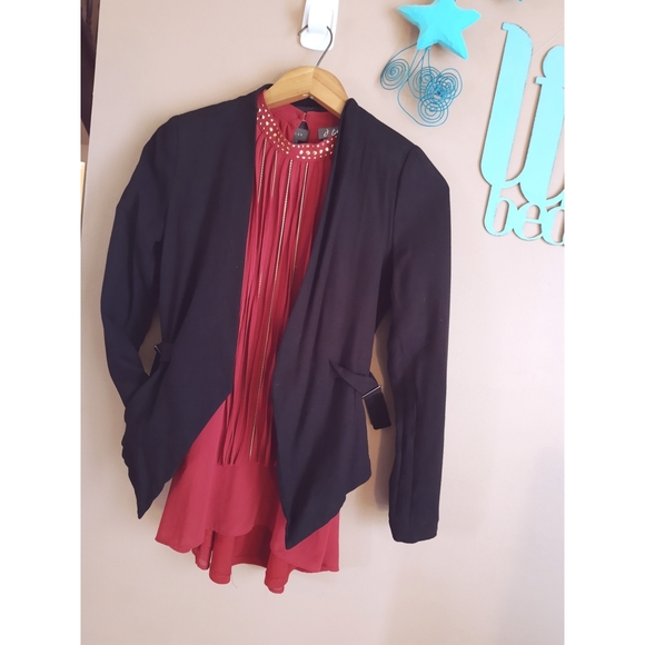 Suzy Shier | Black Blazer/Jacket - Picture 1 of 3